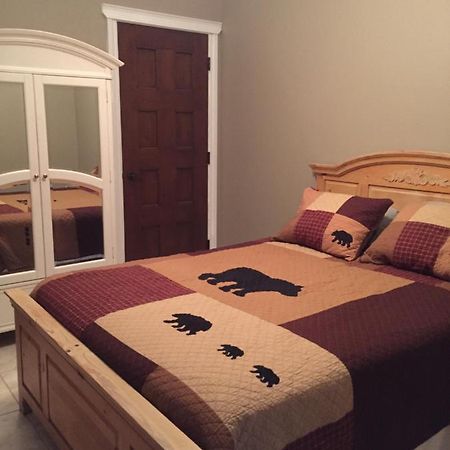 Cozy Bear Lodge Гарден-Сити Экстерьер фото